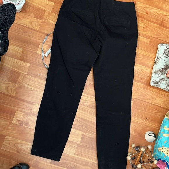 Club Monaco Skinny Black High-Waisted Pants with Front seams Zippered Ankle - Picture 5 of 6
